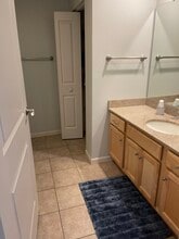 400 N Richmond St, Unit 435 in Appleton, WI - Building Photo - Building Photo