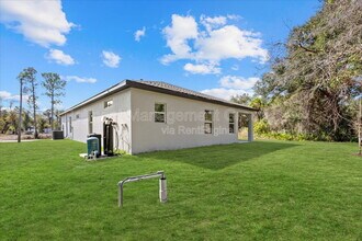 5670 Gilroy Ave in North Port, FL - Building Photo - Building Photo