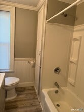 24 Wilkinson St in Putnam, CT - Building Photo - Building Photo