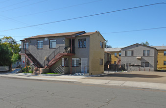 4922-4938 68th St in San Diego, CA - Building Photo - Building Photo