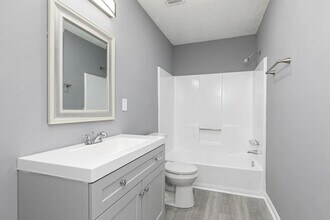 Briarhill 563 Apartments in Riverdale, GA - Building Photo - Building Photo