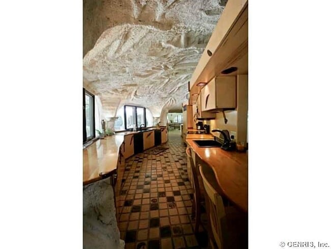 property at 142 Park Rd