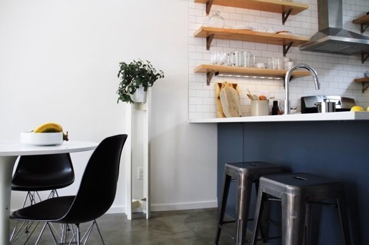 2421 SE Division St in Portland, OR - Building Photo - Building Photo