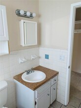 3049 NW 9th Ave in Wilton Manors, FL - Building Photo - Building Photo
