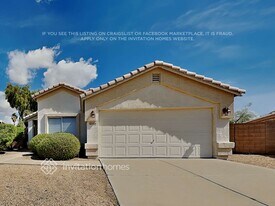 24229 N 35th Dr in Glendale, AZ - Building Photo
