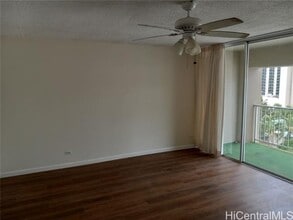 430 Keoniana St in Honolulu, HI - Building Photo - Building Photo