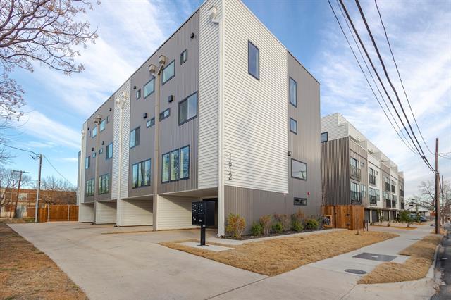 1612 Grigsby Ave in Dallas, TX - Building Photo