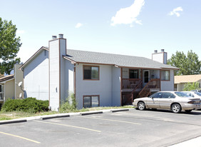 6656 Dublin Loop W Apartments