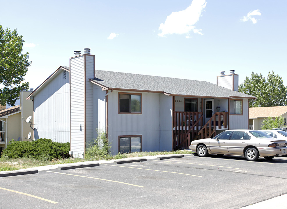 6656 Dublin Loop W in Colorado Springs, CO - Building Photo