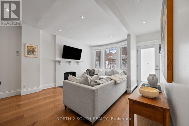 163 Marlborough Pl in Toronto, ON - Building Photo - Building Photo