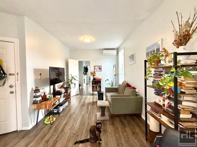 41-22-41-23 23rd Ave