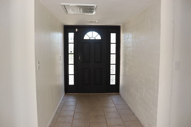 property at 9002 E Berkshire Pl