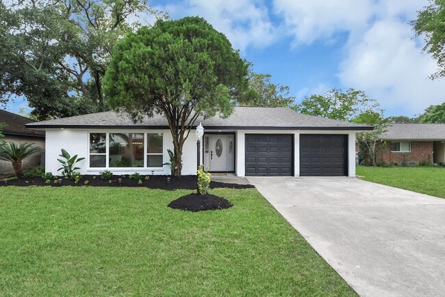 property at 2407 Crestdale Dr