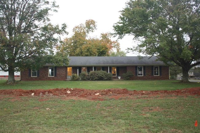 property at 7848 Nashville Rd