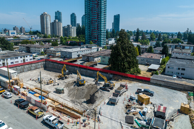 O2 in Burnaby, BC - Building Photo - Building Photo