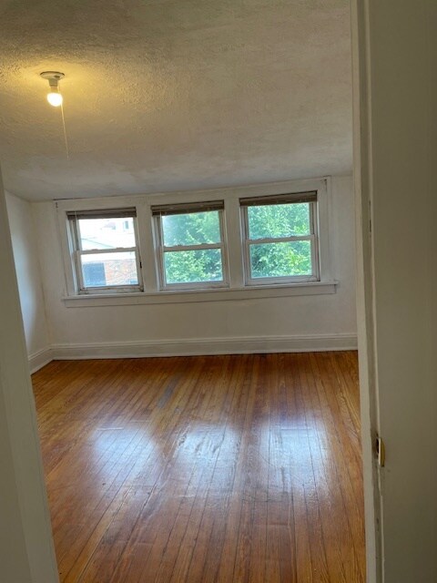 729 Irving Pl in Secaucus, NJ - Building Photo