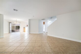 11119 Tuscolana St in Las Vegas, NV - Building Photo - Building Photo