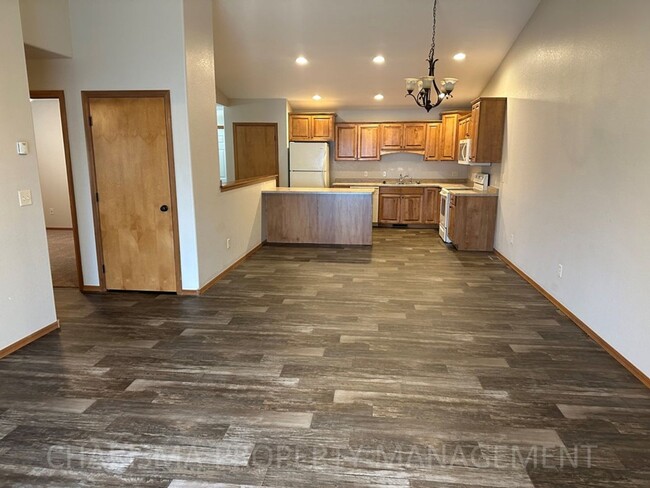 5405 W Darcie St in Sioux Falls, SD - Building Photo - Building Photo