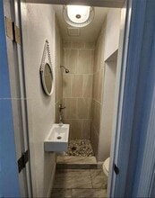 5606 NW 8th Ave in Miami, FL - Building Photo - Building Photo