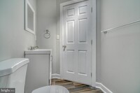 530 N Curley St photo'