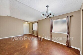 11204 Miravista Pl SE in Albuquerque, NM - Building Photo - Building Photo