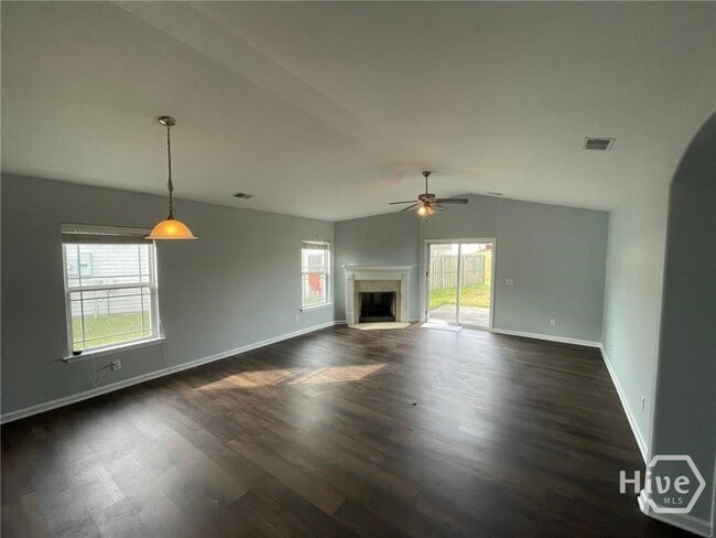 103 Lake Pointe Dr in Savannah, GA - Building Photo - Building Photo
