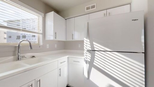 property at 1700 S Sandhill Rd
