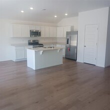 1917 Black Poplar Wy in Edmond, OK - Building Photo - Building Photo