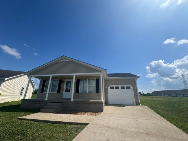 140 Perdez Ct in Bowling Green, KY - Building Photo - Building Photo