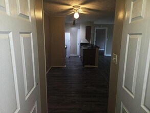 4240 Village Pkwy Cir E in Indianapolis, IN - Building Photo - Building Photo