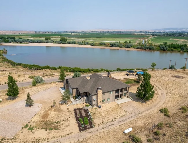 property at 9235 S Redwash Hwy