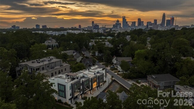 property at 614 Queens Rd