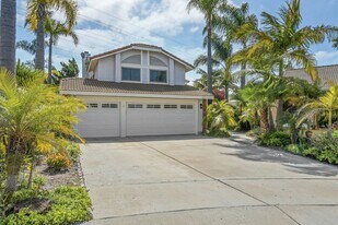 1671 Orange Blossom Way in Encinitas, CA - Building Photo