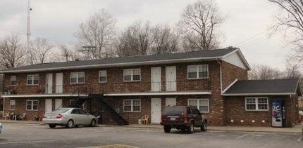 Greenwood Apartments in Henderson, KY - Building Photo - Building Photo