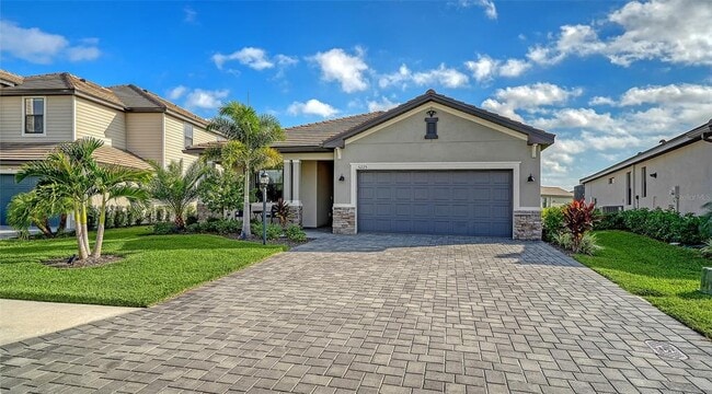 5225 Blue Crush St in Bradenton, FL - Building Photo - Building Photo