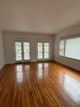 25 Cherry Ave in Long Beach, CA - Building Photo - Building Photo