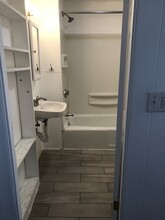 1 Reade St, Unit #6 in Milford, MA - Building Photo - Building Photo