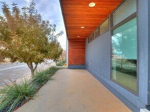 825 NW 6th St in Oklahoma City, OK - Building Photo - Building Photo