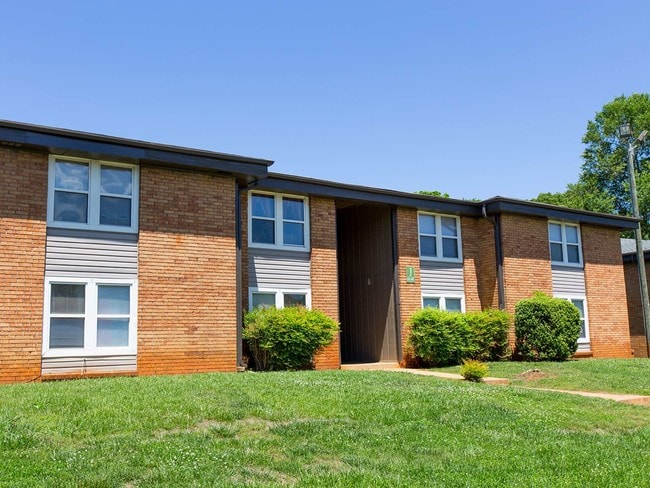 Magnolia Ridge Apartments