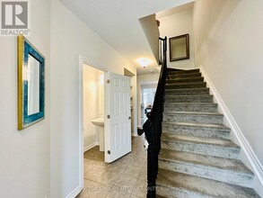 534 Cope Dr in Ottawa, ON - Building Photo - Building Photo