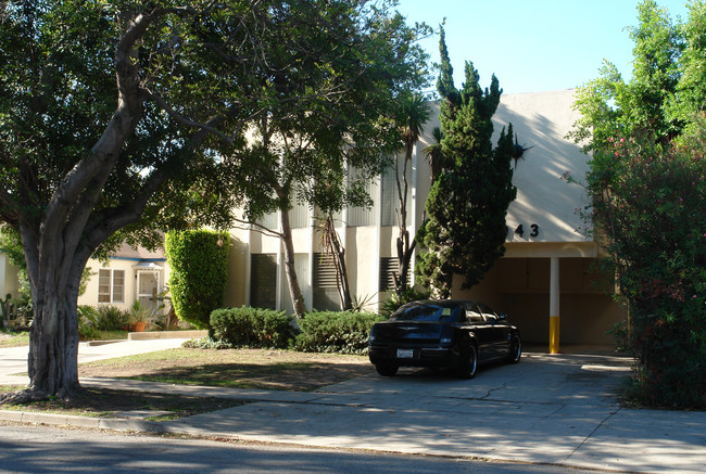 1943 Overland Ave in Los Angeles, CA - Building Photo - Building Photo