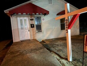 225 Troy St NE in Fort Walton Beach, FL - Building Photo - Building Photo