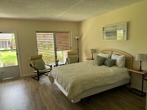 167 N Collier Blvd in Marco Island, FL - Building Photo - Building Photo