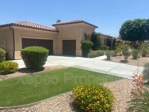 69785 Camino Pacifico in Rancho Mirage, CA - Building Photo - Building Photo