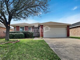 9421 Pastime Ct in Fort Worth, TX - Building Photo