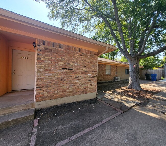property at 1503 E Wells Ave