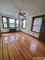 240 Kelton St, Unit 4 in Boston, MA - Building Photo