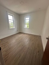 111 Spring St in West Haven, CT - Building Photo - Building Photo