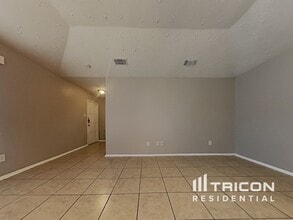 7235 Daylight Ln in Houston, TX - Building Photo - Building Photo
