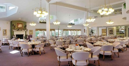 Solista Wilimington in Wilmington, NC - Building Photo - Interior Photo